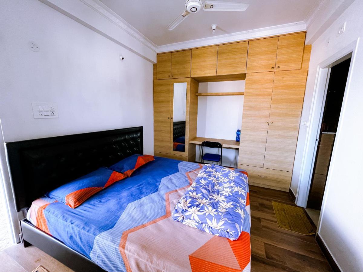 Rvr Home - Beautiful Rooms バンガロール エクステリア 写真