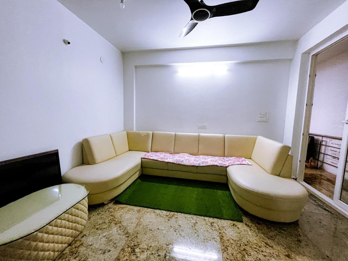 Rvr Home - Beautiful Rooms バンガロール エクステリア 写真